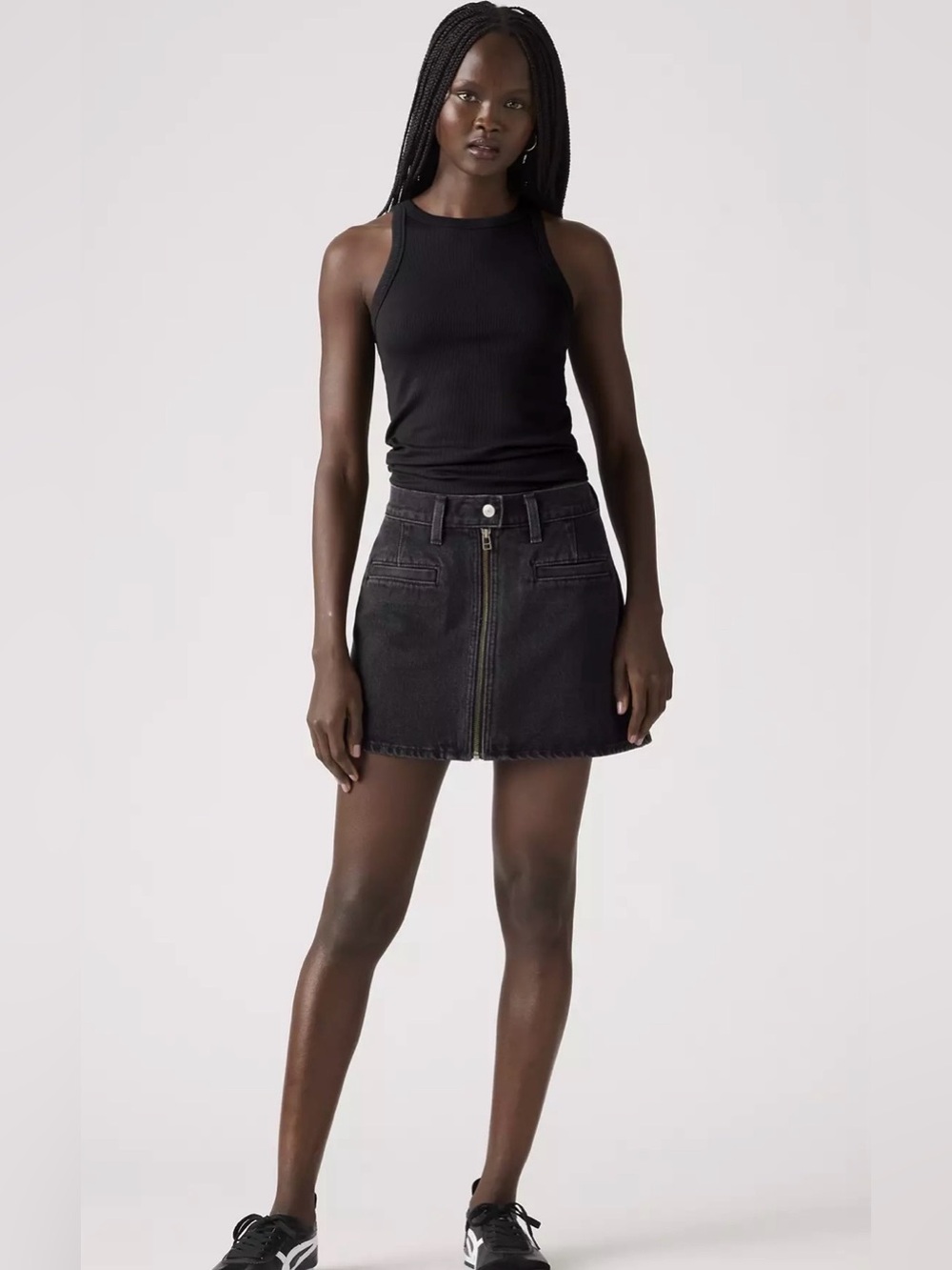 Levi's|Icon skirt,Black Denim Mini Skirt with Center Zip,mini skirt•NWT,size 29